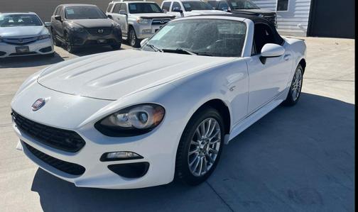 2017 FIAT 124 Spider Base