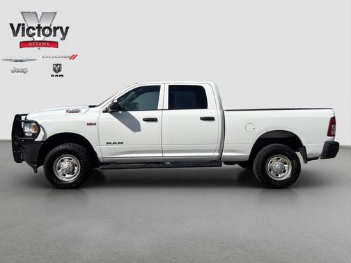 Bright White Clearcoat 2021 RAM 2500 Tradesman Crew Cab 4x4 6'4' Box