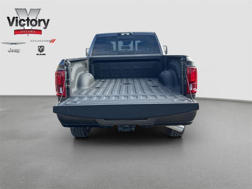 2025 RAM 2500 Laramie Crew Cab 4x4 6'4' Box