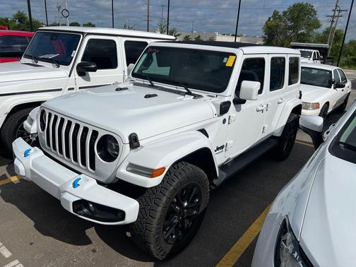 Bright White Clearcoat 2021 Jeep Wrangler Unlimited 4xe Sahara High Altitude
