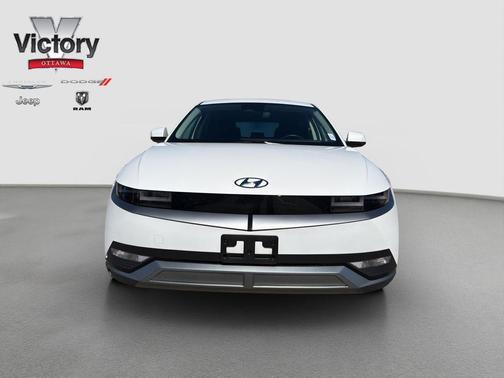 Atlas White 2024 Hyundai IONIQ 5 SE