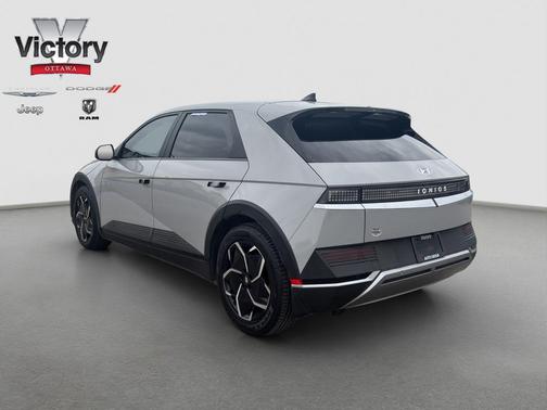 Cyber Gray 2022 Hyundai IONIQ 5 SEL