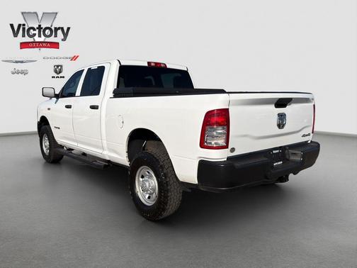 Bright White Clearcoat 2022 RAM 2500 Tradesman Crew Cab 4x4 6'4' Box