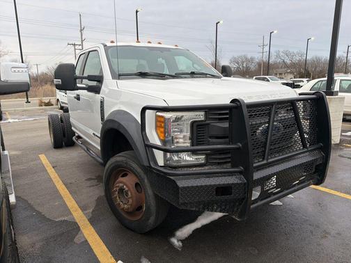 Oxford White 2017 Ford F-450 XL