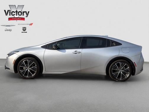 2024 Toyota Prius XLE