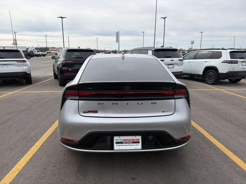 2024 Toyota Prius XLE