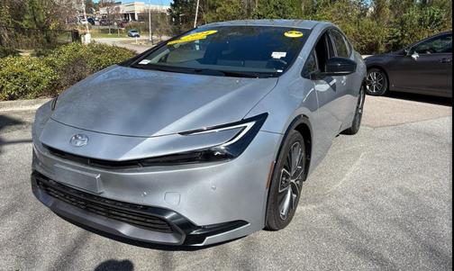 2024 Toyota Prius XLE