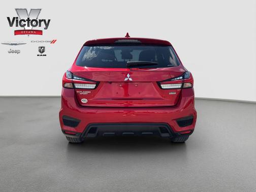 2024 Mitsubishi Outlander Sport 2.0 LE