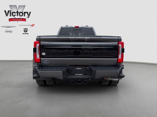 2025 Ford F-350 Platinum