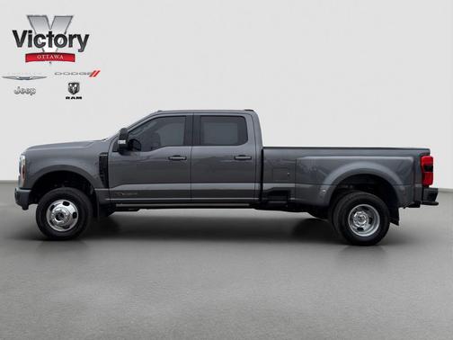 2025 Ford F-350 Platinum