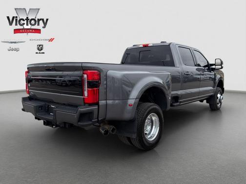 2025 Ford F-350 Platinum