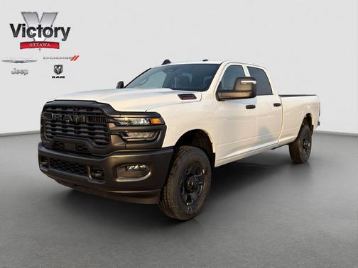 2026 RAM 3500 Tradesman Crew Cab 4x4 8' Box