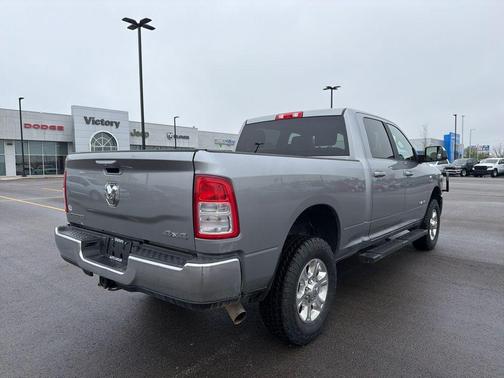 2022 RAM 2500 Big Horn Crew Cab 4x4 6'4' Box