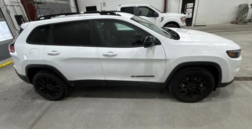 2023 Jeep Cherokee Altitude