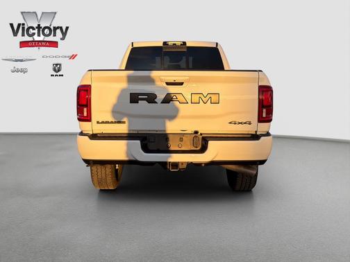 2025 RAM 2500 Laramie Crew Cab 4x4 6'4' Box