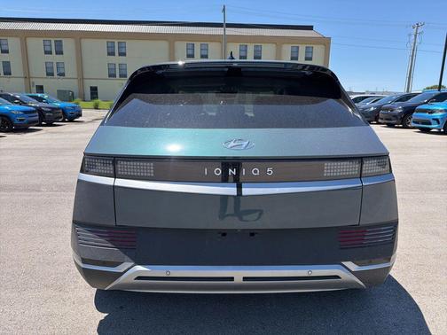 Digital Teal 2023 Hyundai IONIQ 5 SE Standard Range