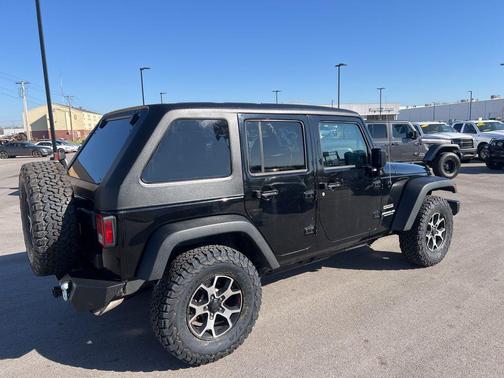 Black Clearcoat 2017 Jeep Wrangler Unlimited Sport