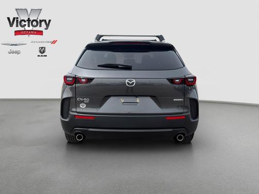 2024 Mazda CX-50 2.5 S Preferred Package