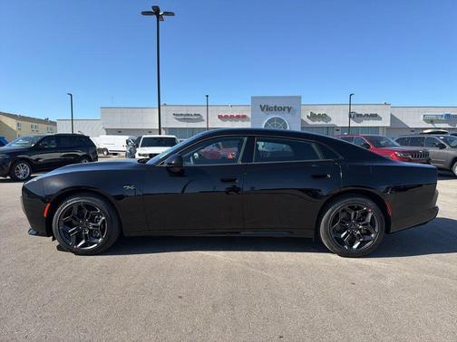Diamond Black Crystal Pearlcoat 2026 Dodge Charger R/T