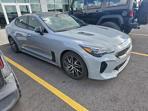 2023 Kia Stinger GT-Line