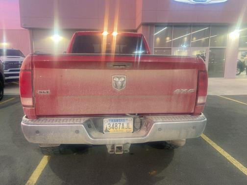 2017 RAM 2500 SLT Crew Cab 4x4 6'4' Box