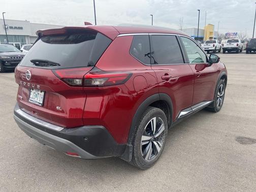 2021 Nissan Rogue SL