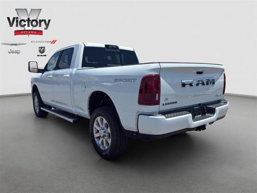 2025 RAM 2500 Laramie Crew Cab 4x4 6'4' Box