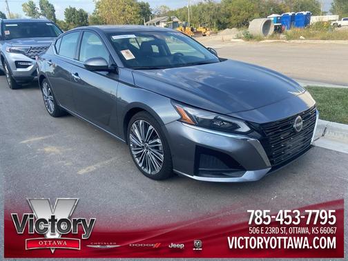 2023 Nissan Altima 2.5 SL