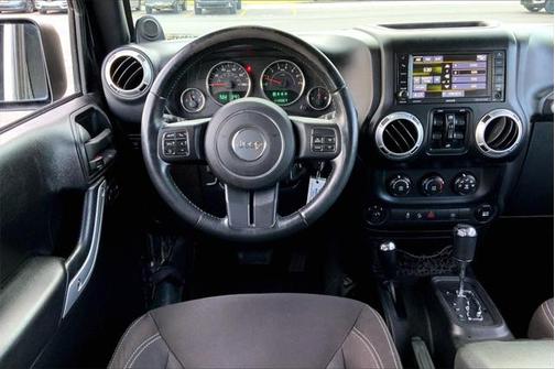 2014 Jeep Wrangler Unlimited Rubicon