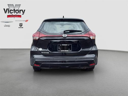 2021 Nissan Kicks S