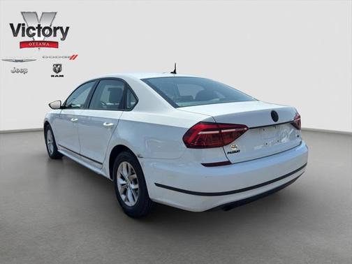 2017 Volkswagen Passat 1.8T S