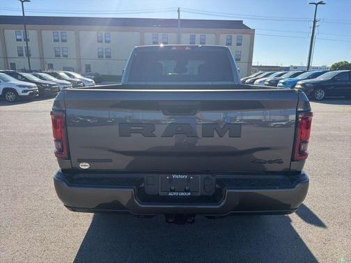 Granite Crystal Metallic Clearcoat 2026 RAM 2500 Big Horn Crew Cab 4x4 6'4' Box