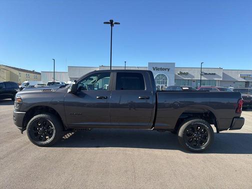 Granite Crystal Metallic Clearcoat 2026 RAM 2500 Big Horn Crew Cab 4x4 6'4' Box