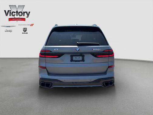 2024 BMW X7 M60i