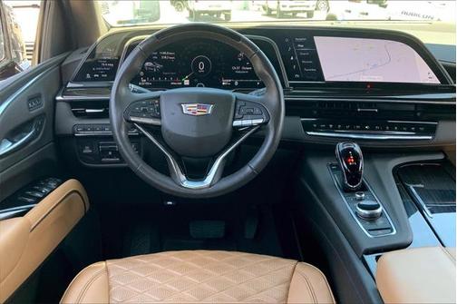 2023 Cadillac Escalade Sport