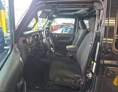 Black Clearcoat 2022 Jeep Wrangler Unlimited 4xe Rubicon