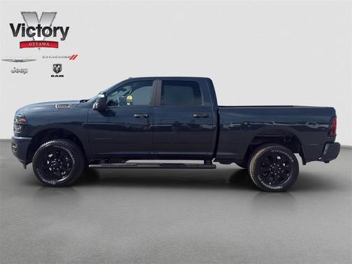 2025 RAM 2500 Big Horn Crew Cab 4x4 6'4' Box