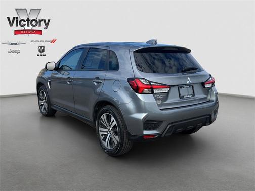 2024 Mitsubishi Outlander Sport SE