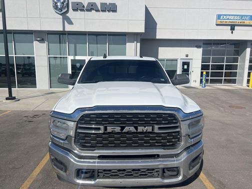 2022 RAM 3500 Big Horn Mega Cab 4x4 6'4' Box
