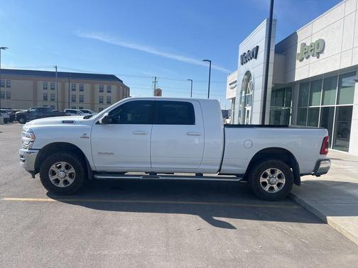 2022 RAM 3500 Big Horn Mega Cab 4x4 6'4' Box