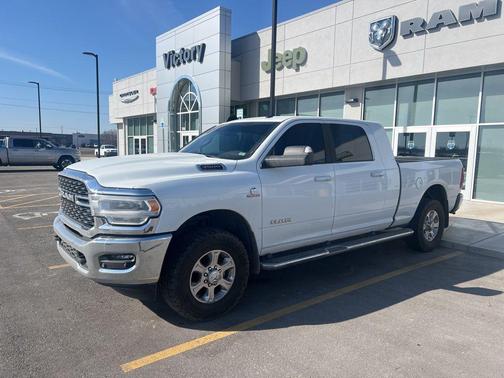 2022 RAM 3500 Big Horn Mega Cab 4x4 6'4' Box