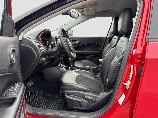 2021 Jeep Compass Trailhawk