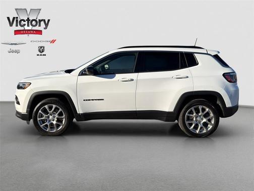 2024 Jeep Compass Latitude Lux