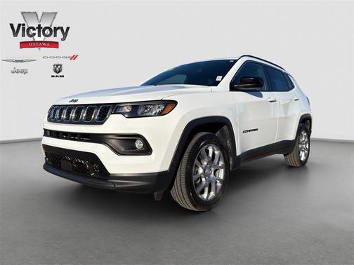 2024 Jeep Compass Latitude Lux