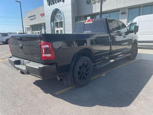 2021 RAM 3500 Tradesman Crew Cab 4x4 8' Box