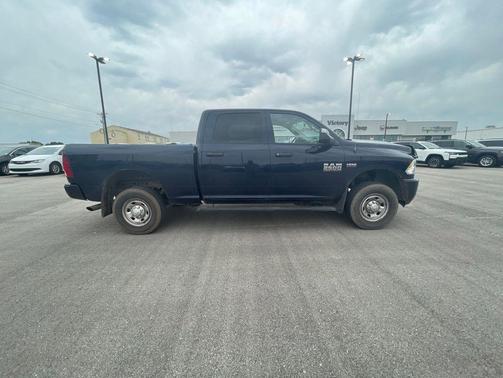 True Blue Pearlcoat 2017 RAM 2500 Tradesman Crew Cab 4x4 6'4' Box
