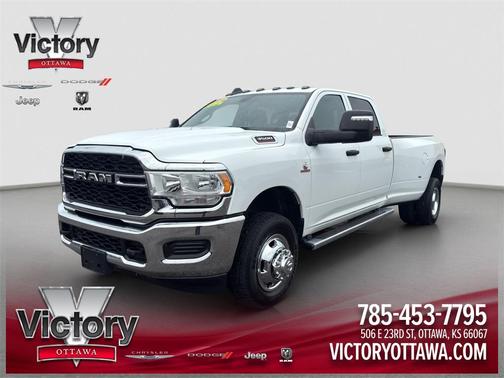 2024 RAM 3500 Tradesman Crew Cab 4x4 8' Box