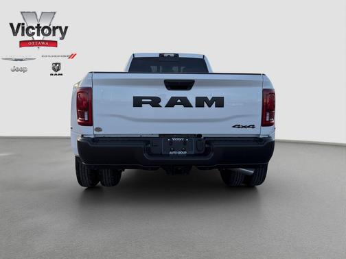 2026 RAM 3500 Tradesman Crew Cab 4x4 8' Box