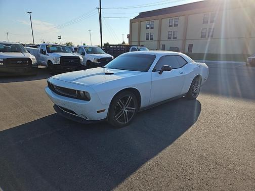 2013 Dodge Challenger SXT
