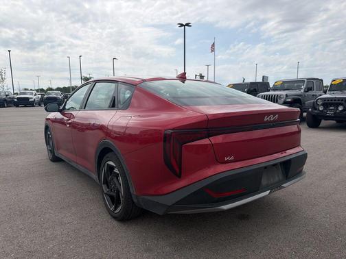 Currant Red 2025 Kia K4 EX